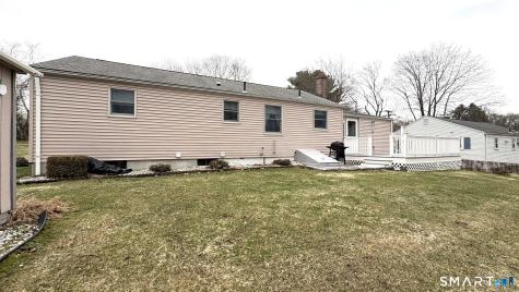 37 Indian Run Enfield CT 06082