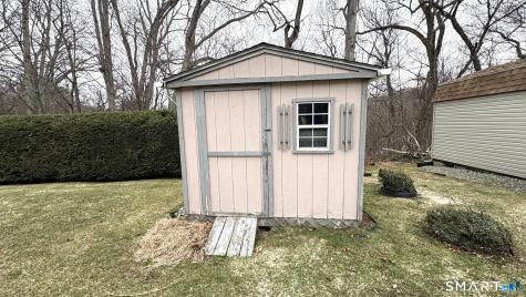 37 Indian Run Enfield CT 06082