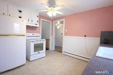 37 Indian Run Enfield CT 06082