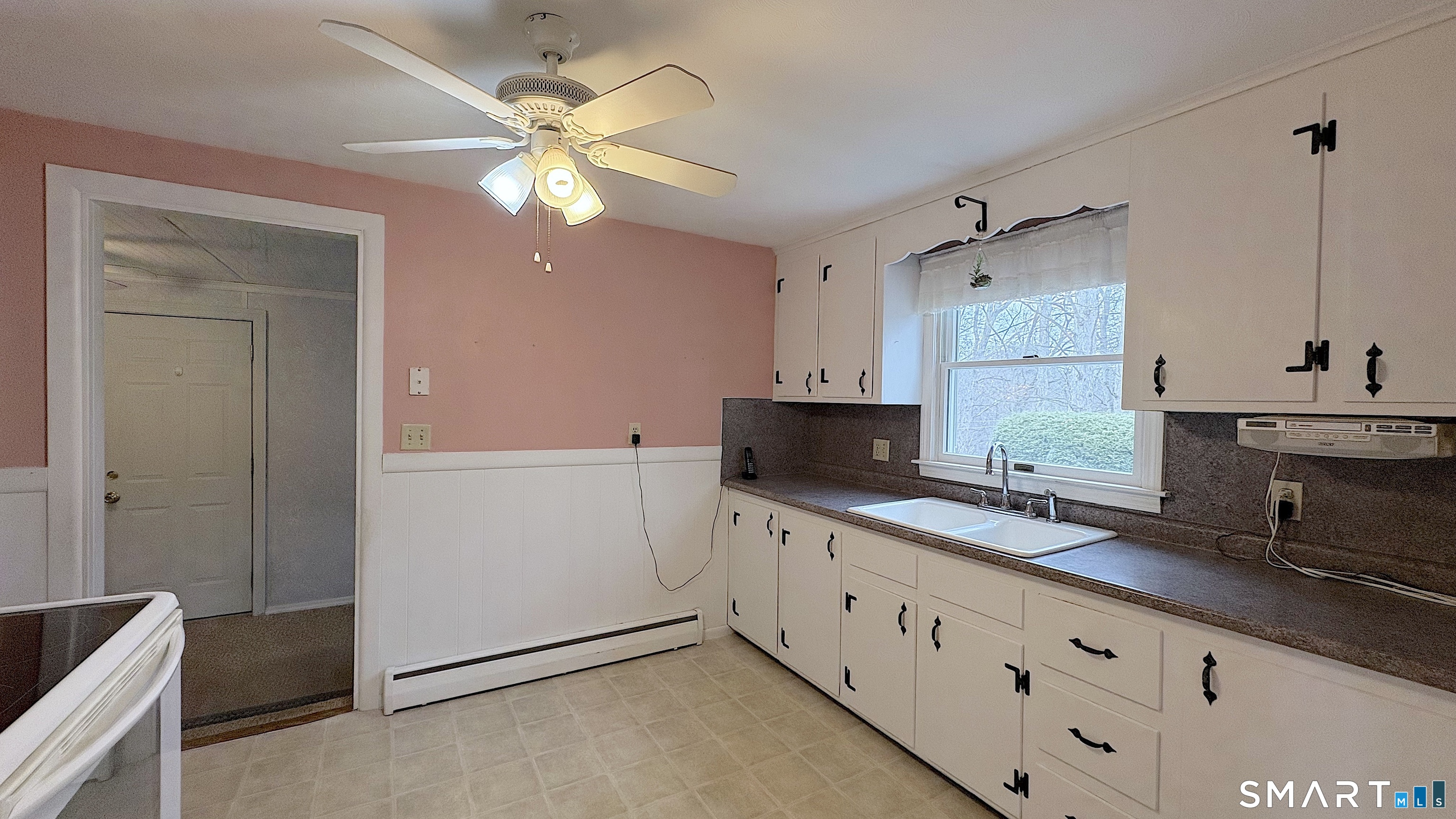 37 Indian Run Enfield CT 06082