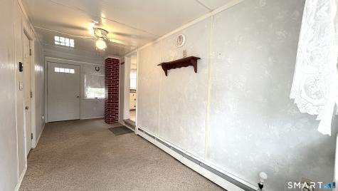 37 Indian Run Enfield CT 06082