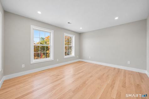 156 Corbin Ridge Bristol CT 06010