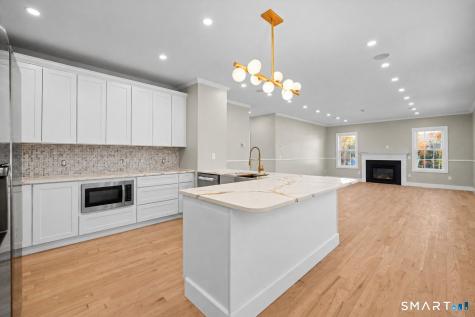 156 Corbin Ridge Bristol CT 06010