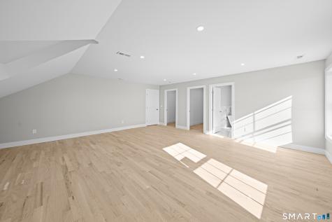 156 Corbin Ridge Bristol CT 06010
