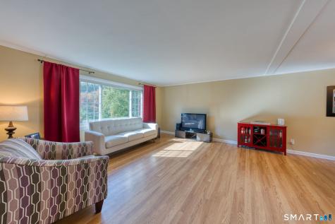 106 Shenipsit Street Ellington CT 06029
