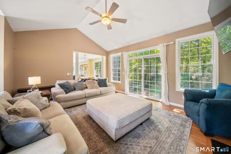 2 Minuteman Circle Southbury CT 06488