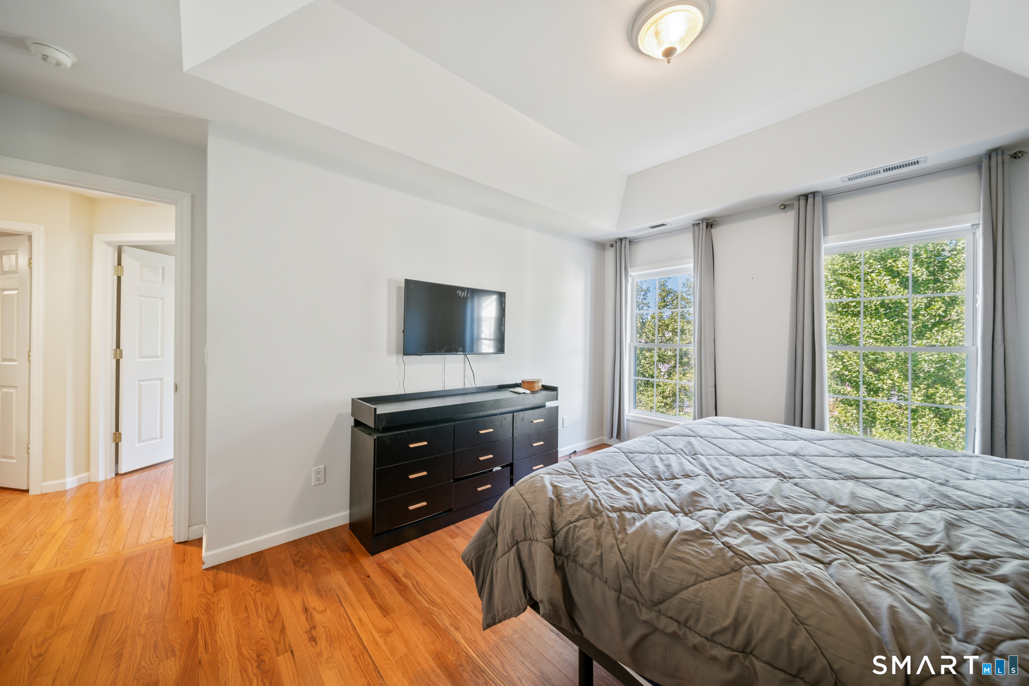 2 Minuteman Circle Southbury CT 06488