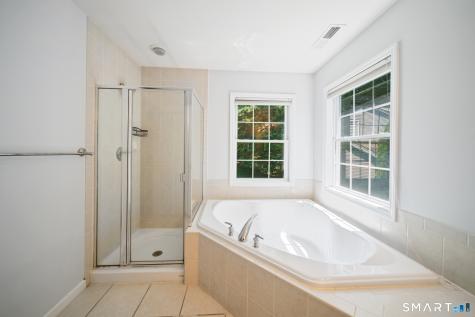 2 Minuteman Circle Southbury CT 06488