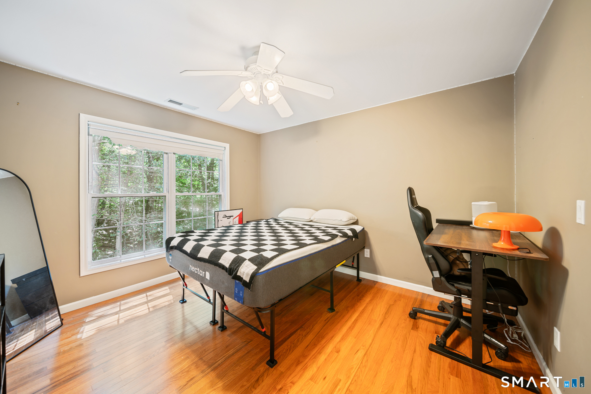 2 Minuteman Circle Southbury CT 06488
