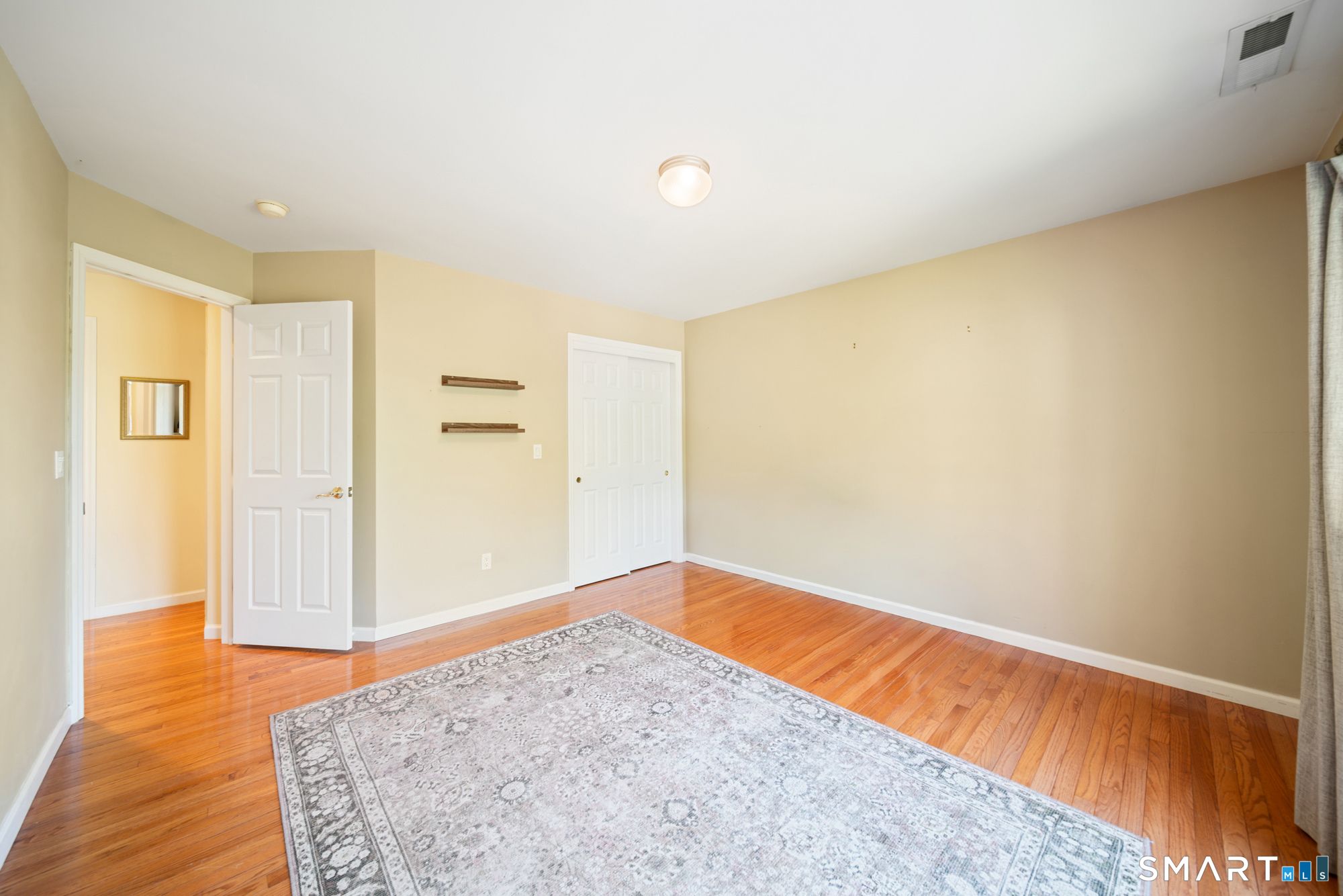 2 Minuteman Circle Southbury CT 06488