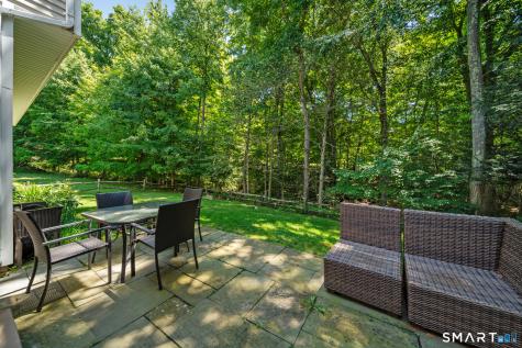 2 Minuteman Circle Southbury CT 06488
