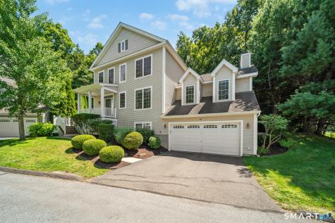 2 Minuteman Circle Southbury CT 06488