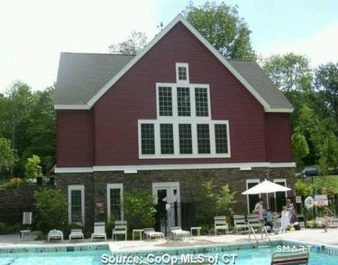 2 Minuteman Circle Southbury CT 06488