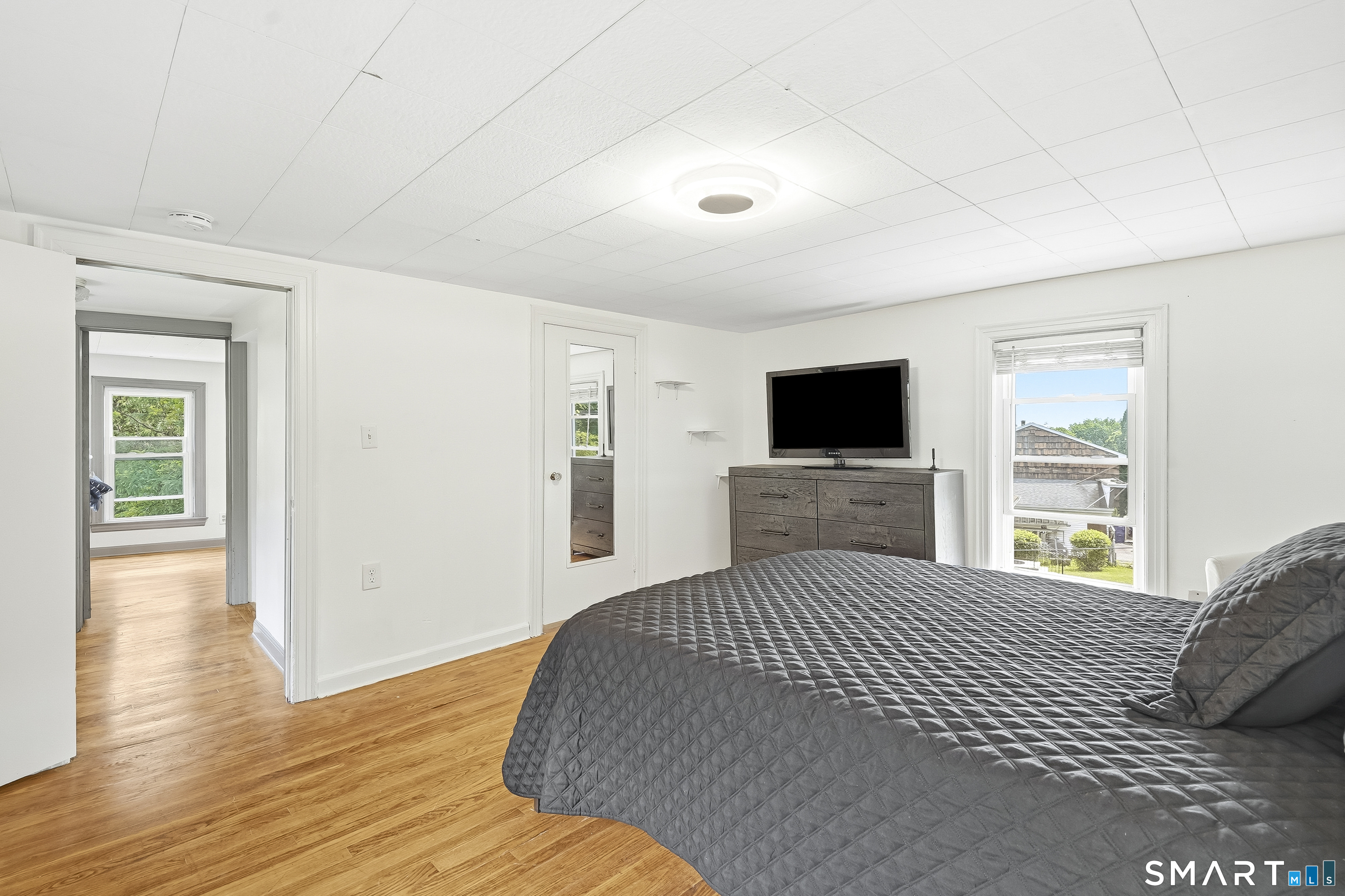 6 Beech Street Ansonia CT 06401