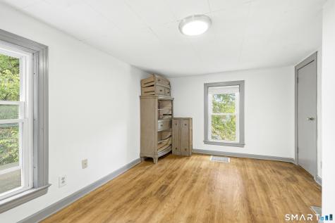 6 Beech Street Ansonia CT 06401