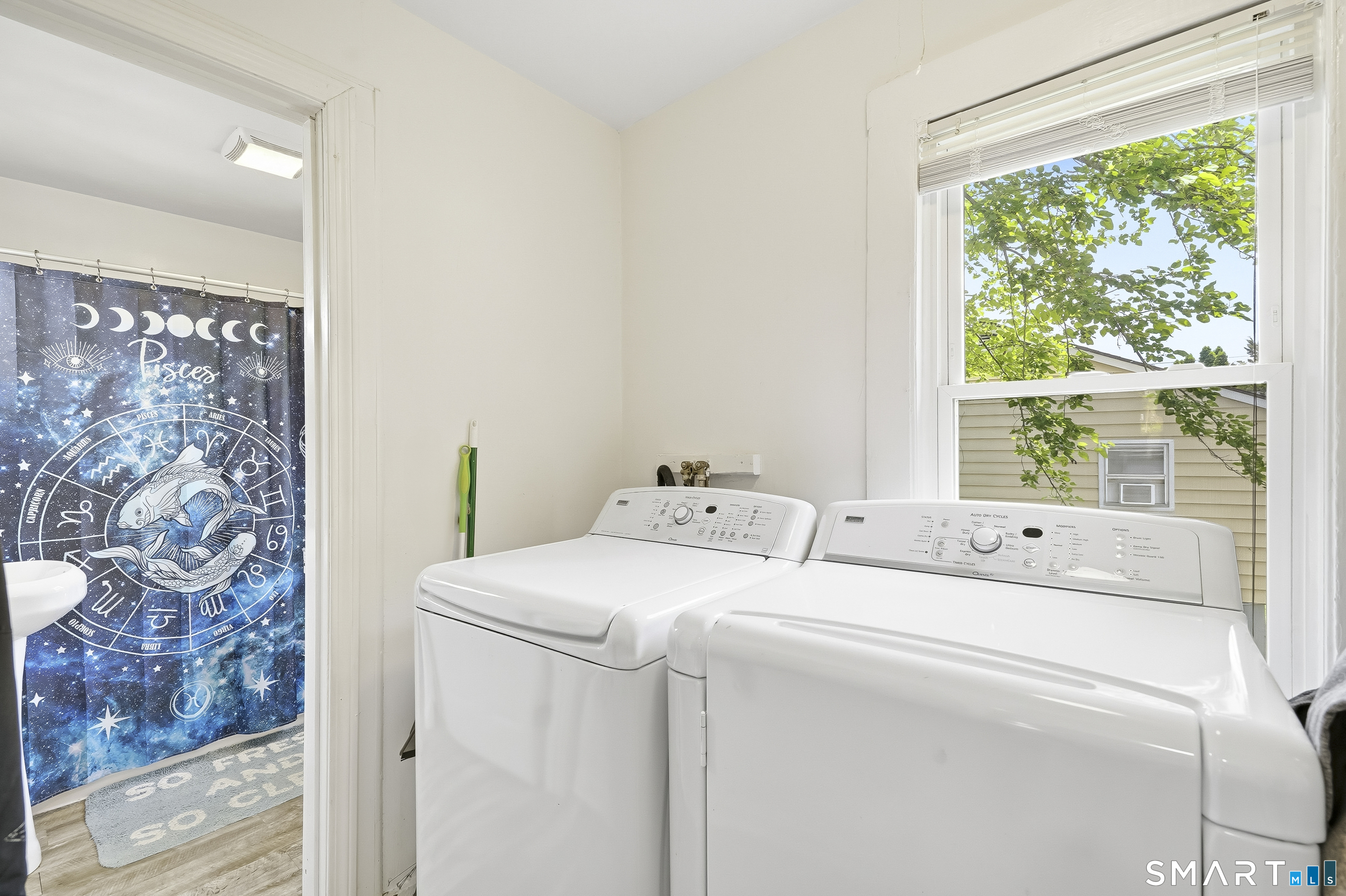 6 Beech Street Ansonia CT 06401