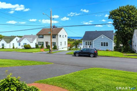 230 Highland Avenue West Haven CT 06516