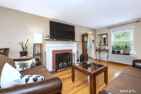 230 Highland Avenue West Haven CT 06516