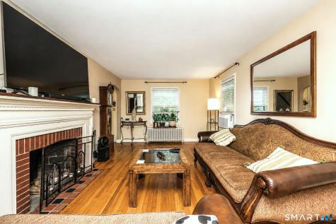 230 Highland Avenue West Haven CT 06516