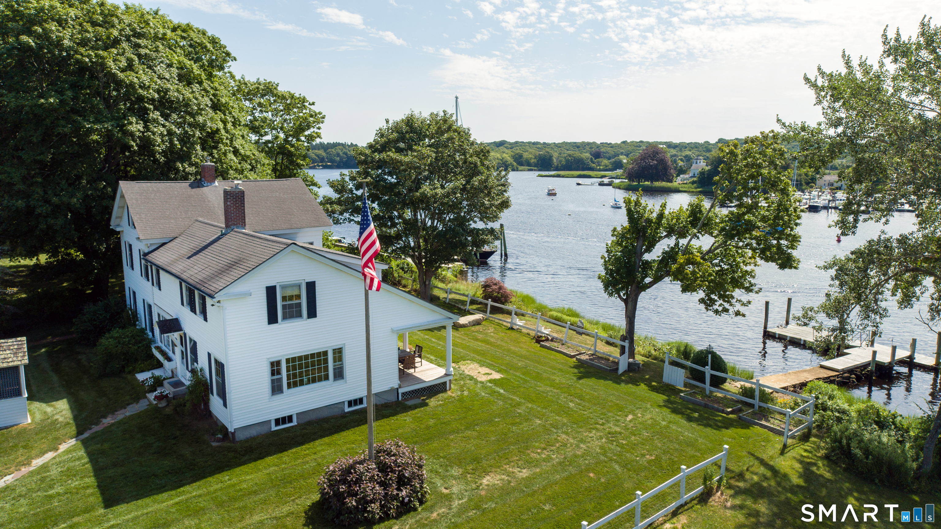 417 River Road Stonington CT 06379