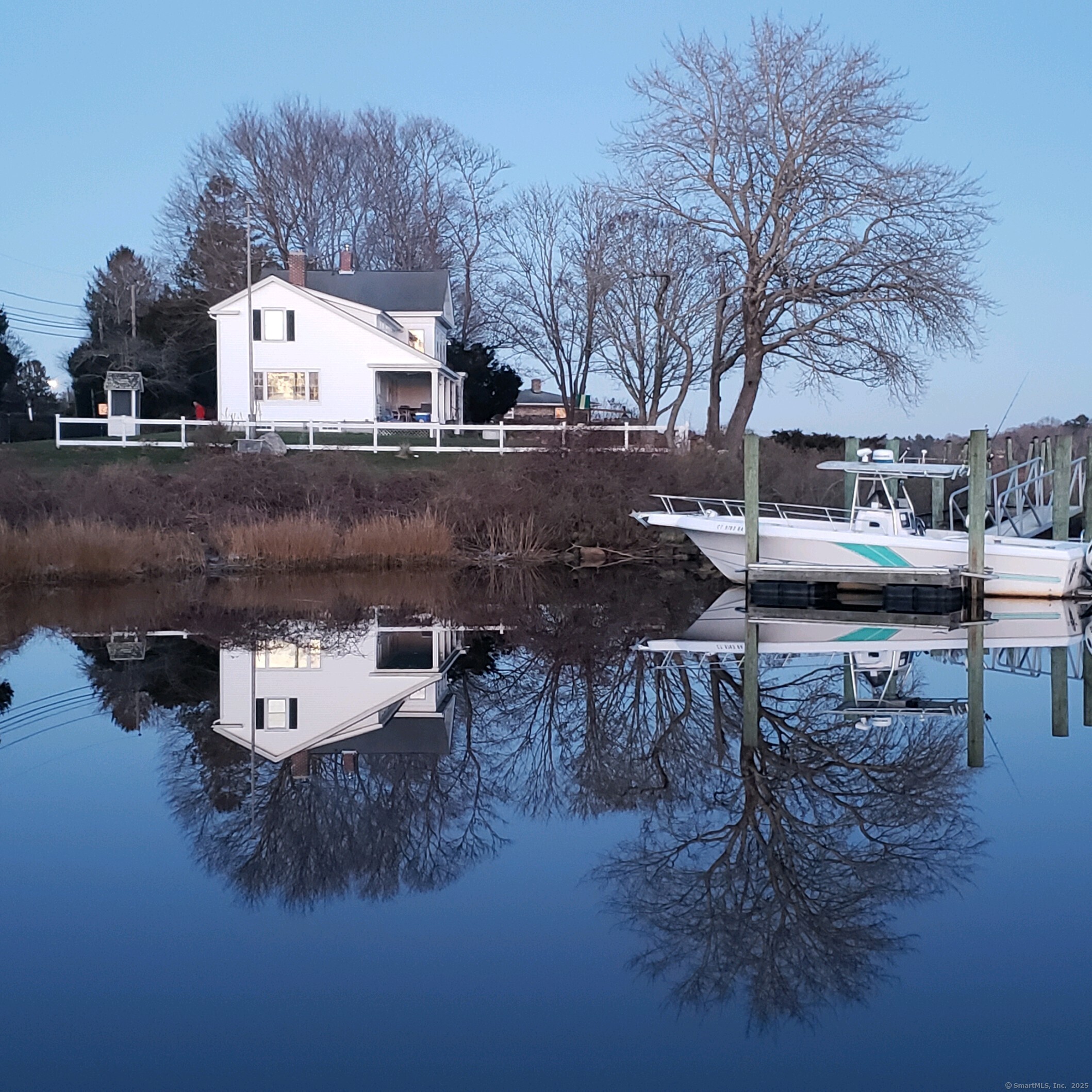 417 River Road Stonington CT 06379