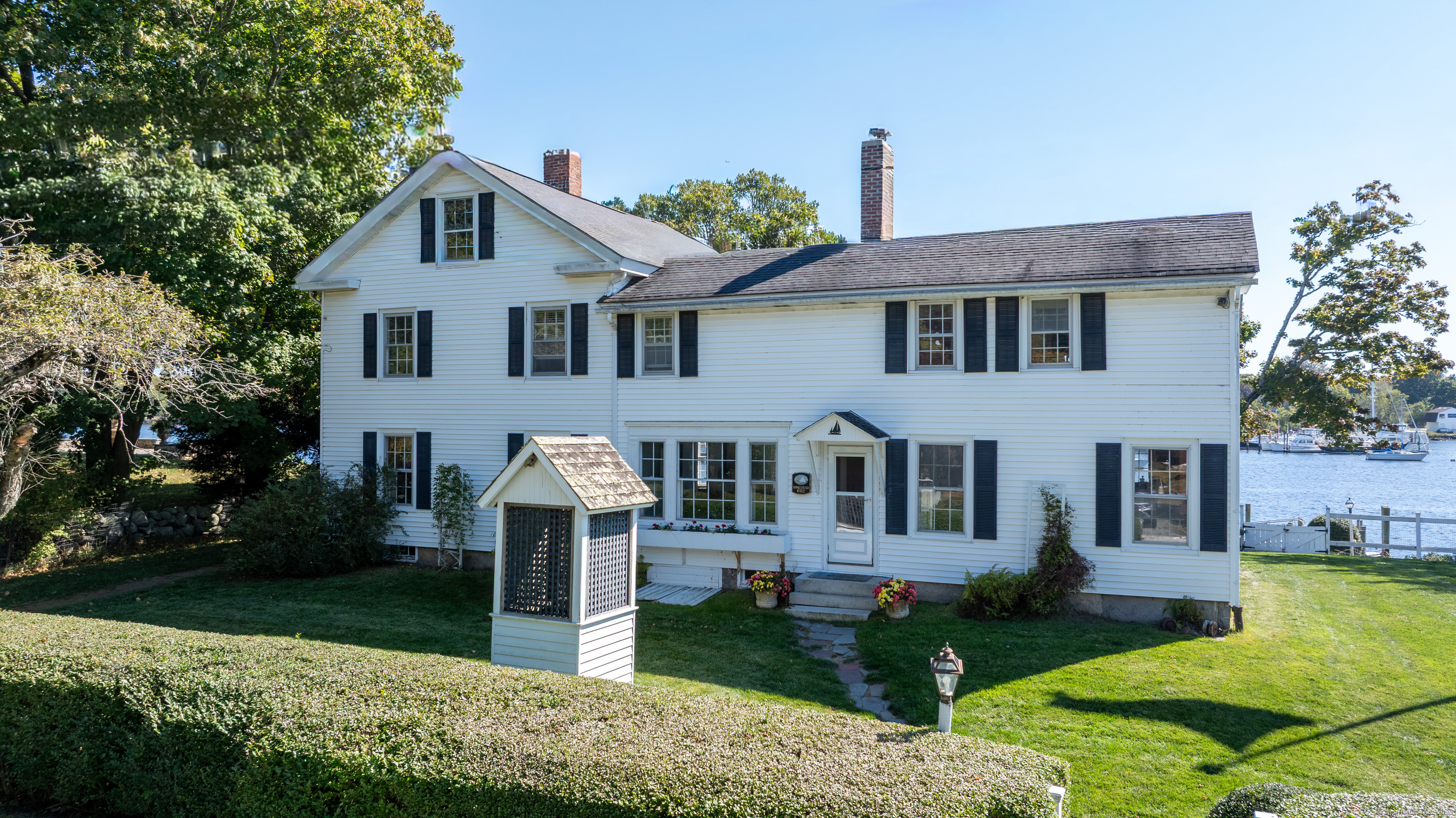 417 River Road Stonington CT 06379