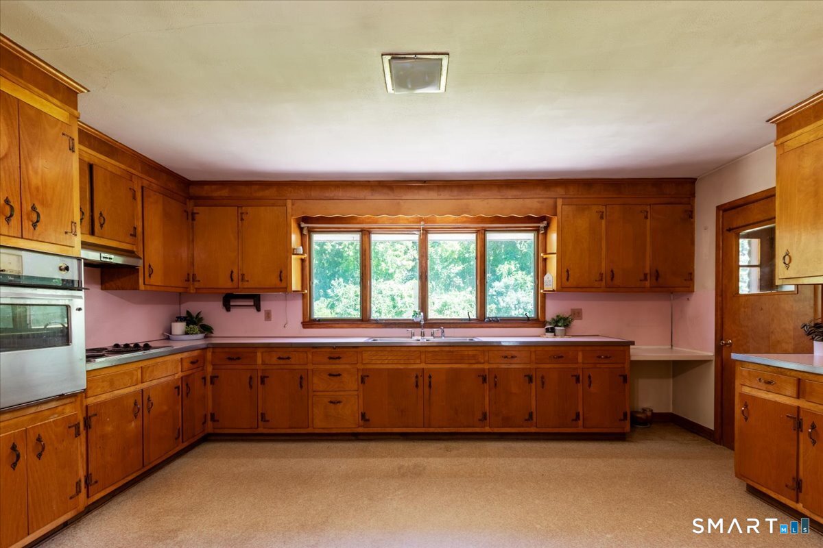 40 Tolland Turnpike Willington CT 06279