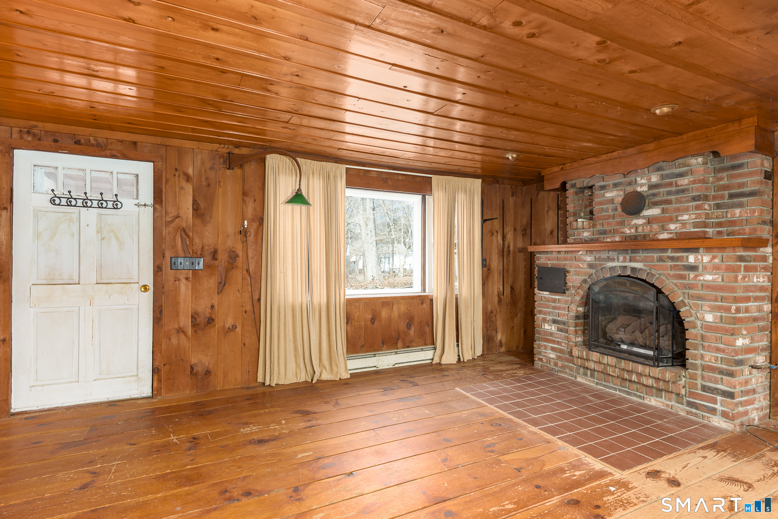 39 Paper Mill Road Hebron CT 06231