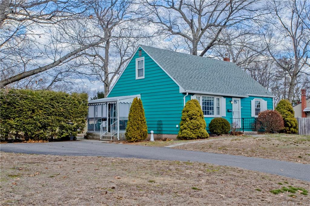 13 Moon Street Enfield CT 06082
