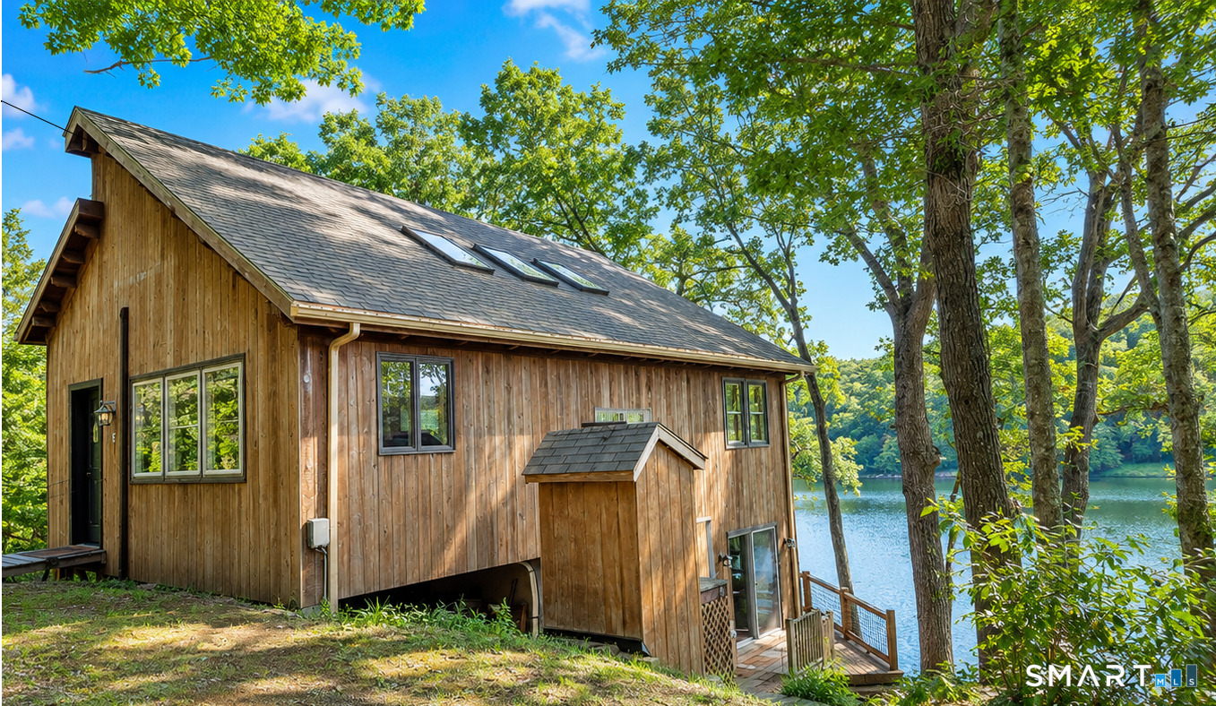 74 Cove Road Haddam CT 06424