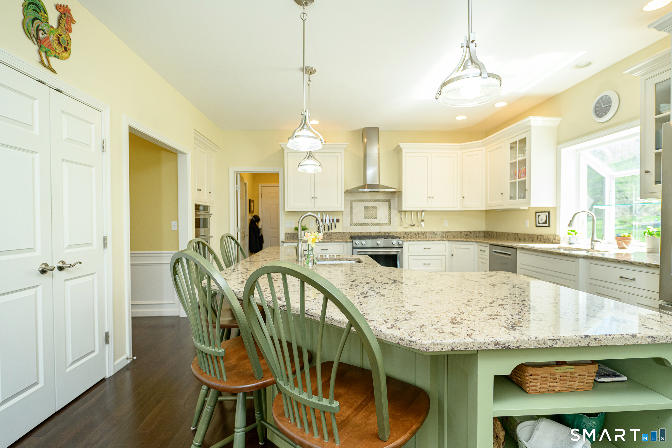 10 Heritage Road Putnam CT 06260