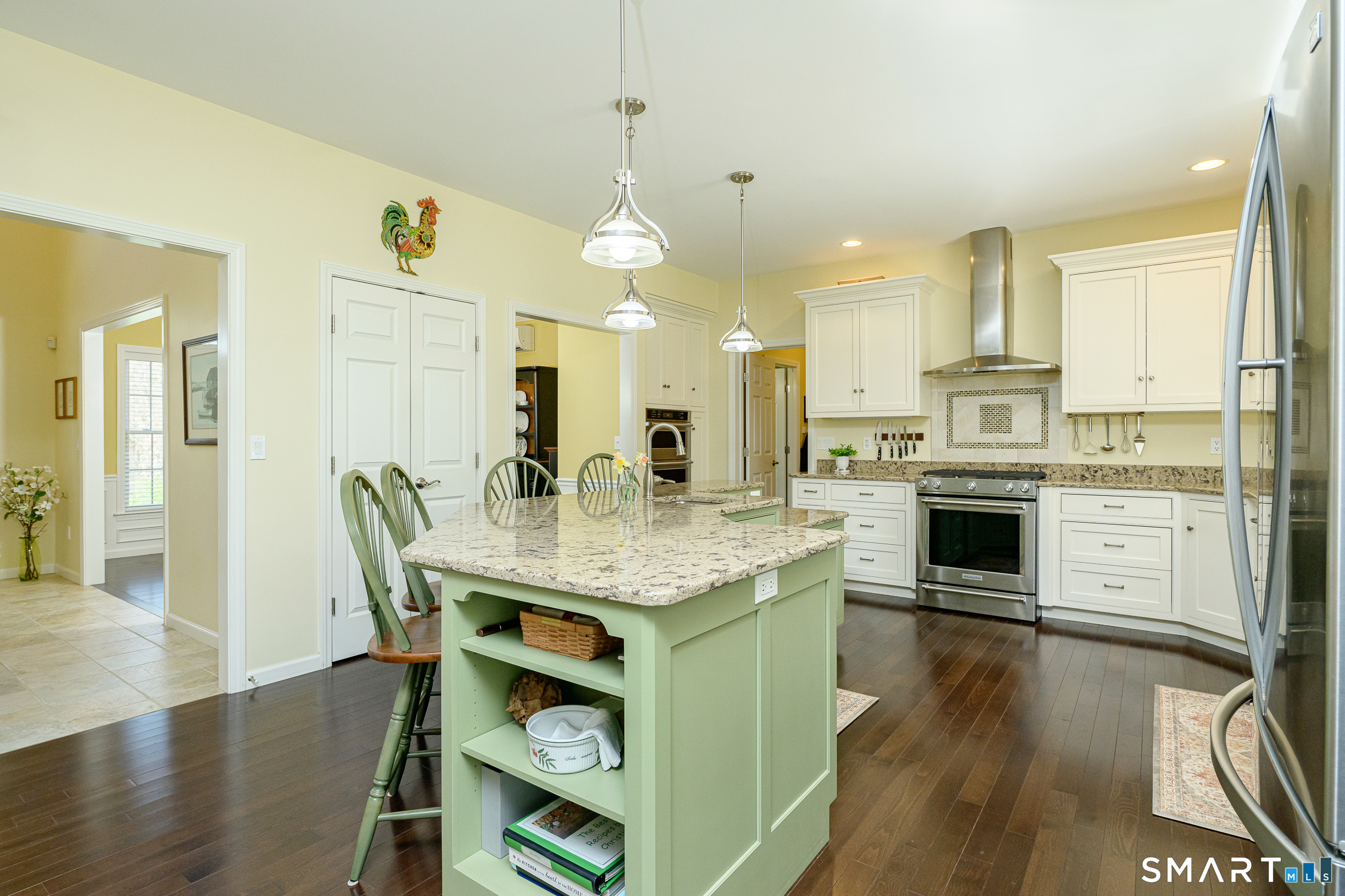 10 Heritage Road Putnam CT 06260