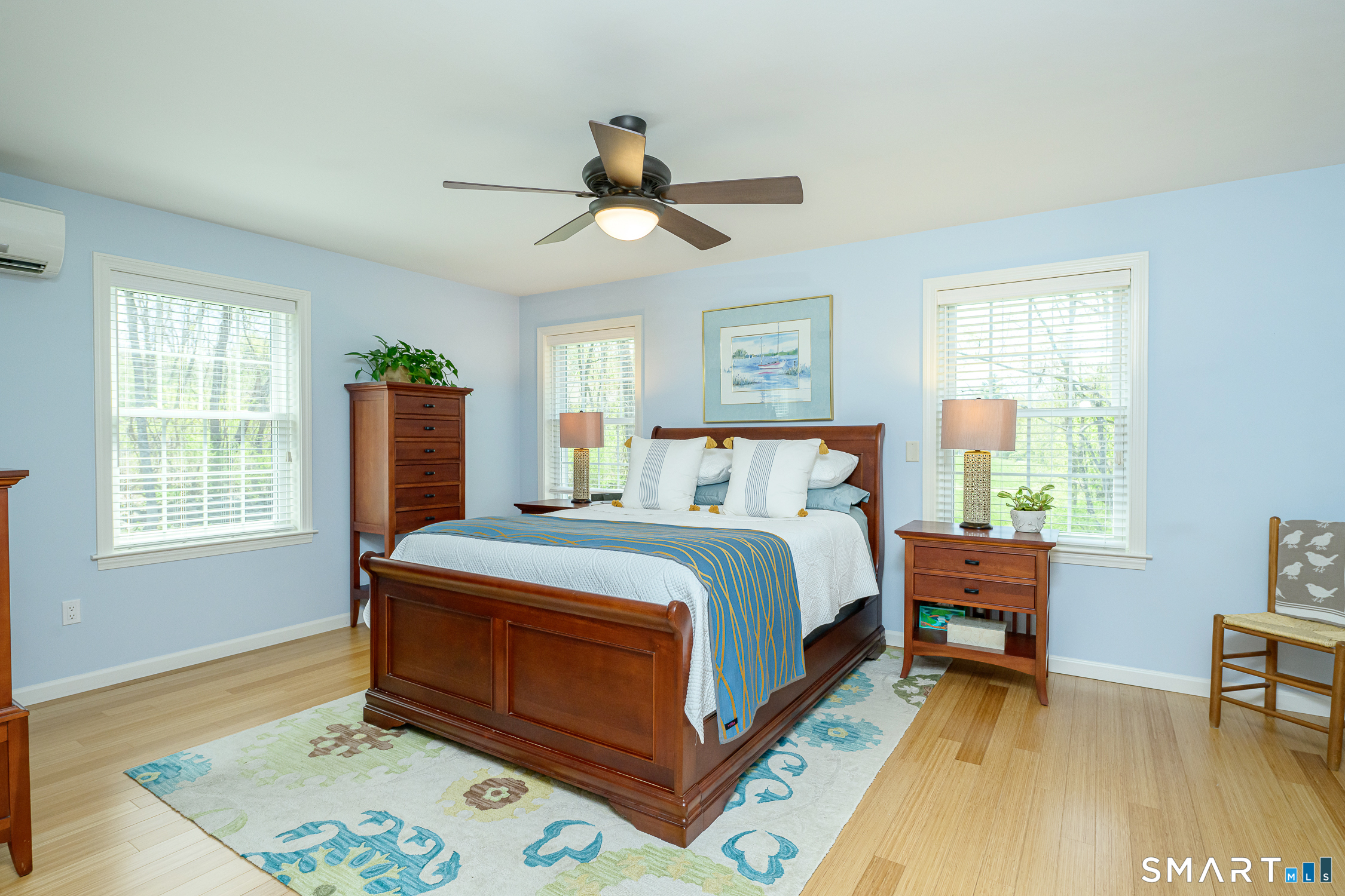 10 Heritage Road Putnam CT 06260