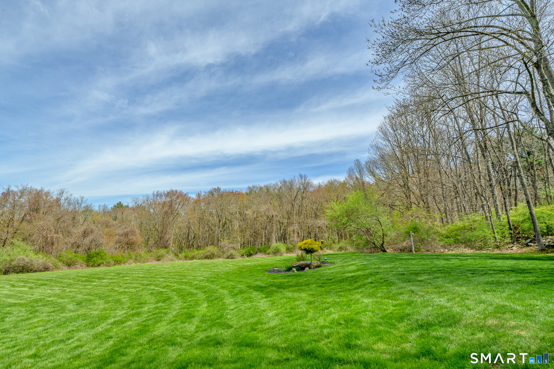 10 Heritage Road Putnam CT 06260