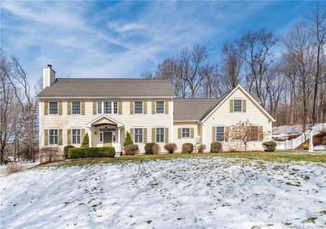 6 Saugatuck Ridge Road Danbury CT 06810