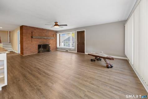 25 Morningside Drive Ansonia CT 06401