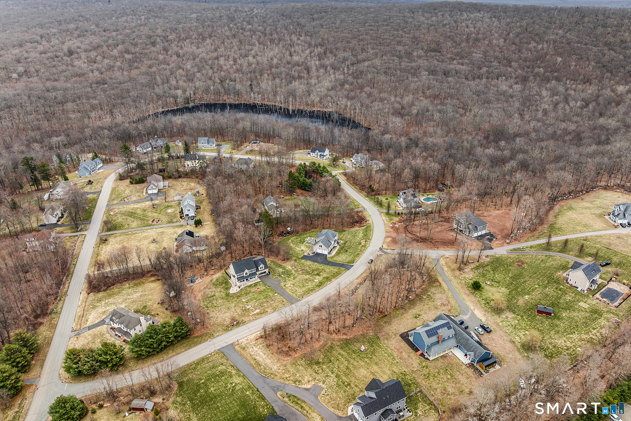 90 Meshomasic Trail Portland CT 06480