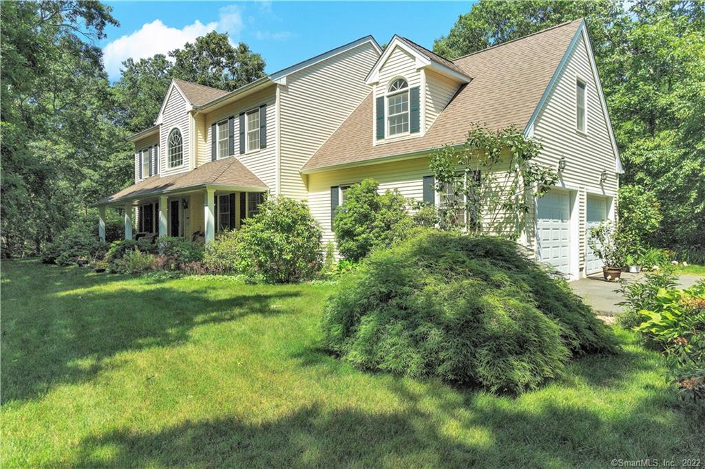 20 Goldfinch Terrace East Lyme CT 06333