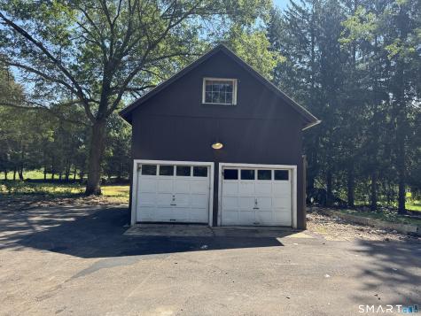 829 Racebrook Road Orange CT 06477