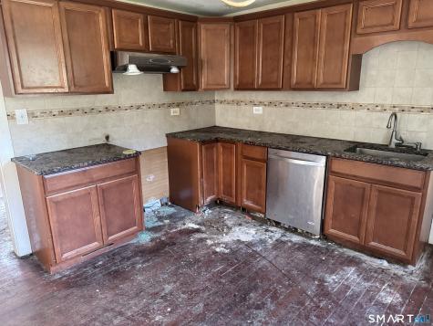 829 Racebrook Road Orange CT 06477