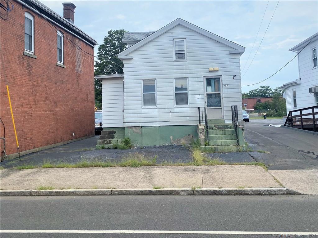 198 North Colony Street Wallingford CT 06492