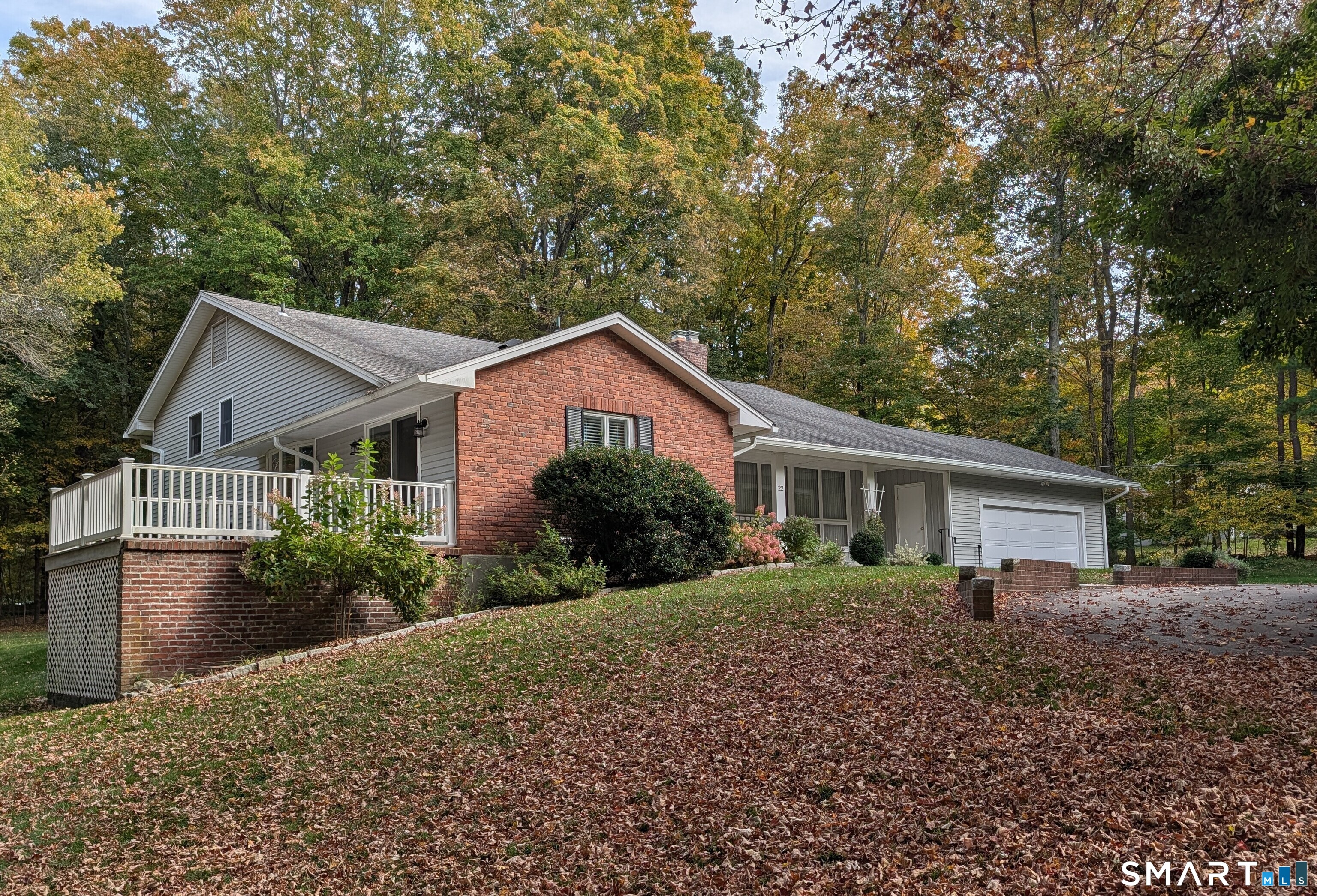 22 Maple Vale Drive Woodbridge CT 06525