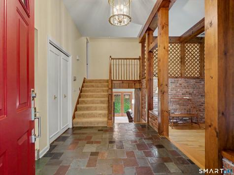 22 Maple Vale Drive Woodbridge CT 06525