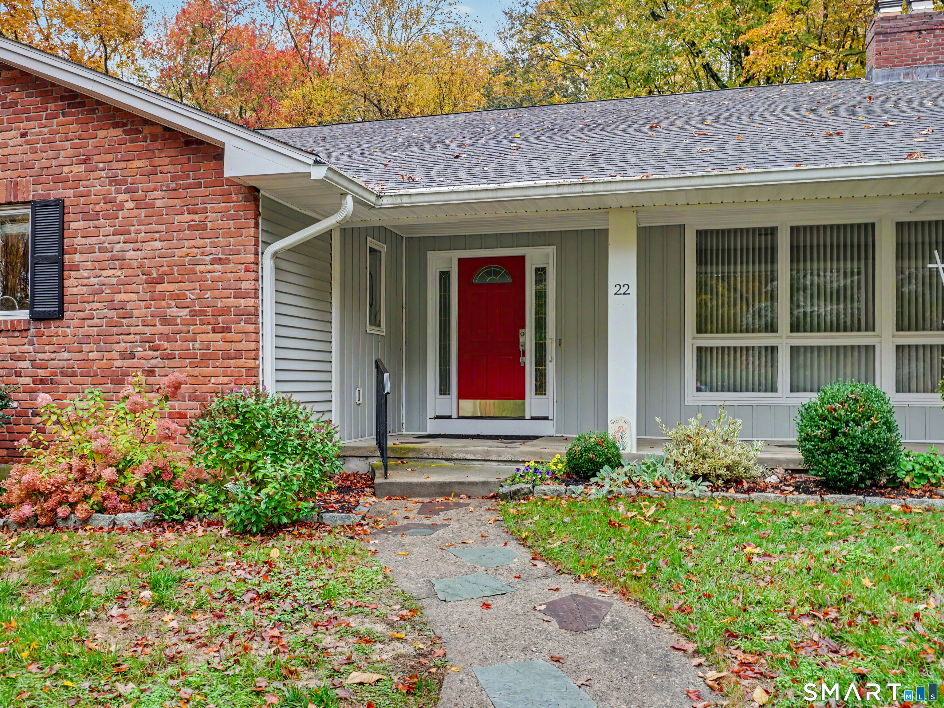 22 Maple Vale Drive Woodbridge CT 06525