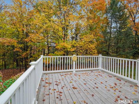 22 Maple Vale Drive Woodbridge CT 06525