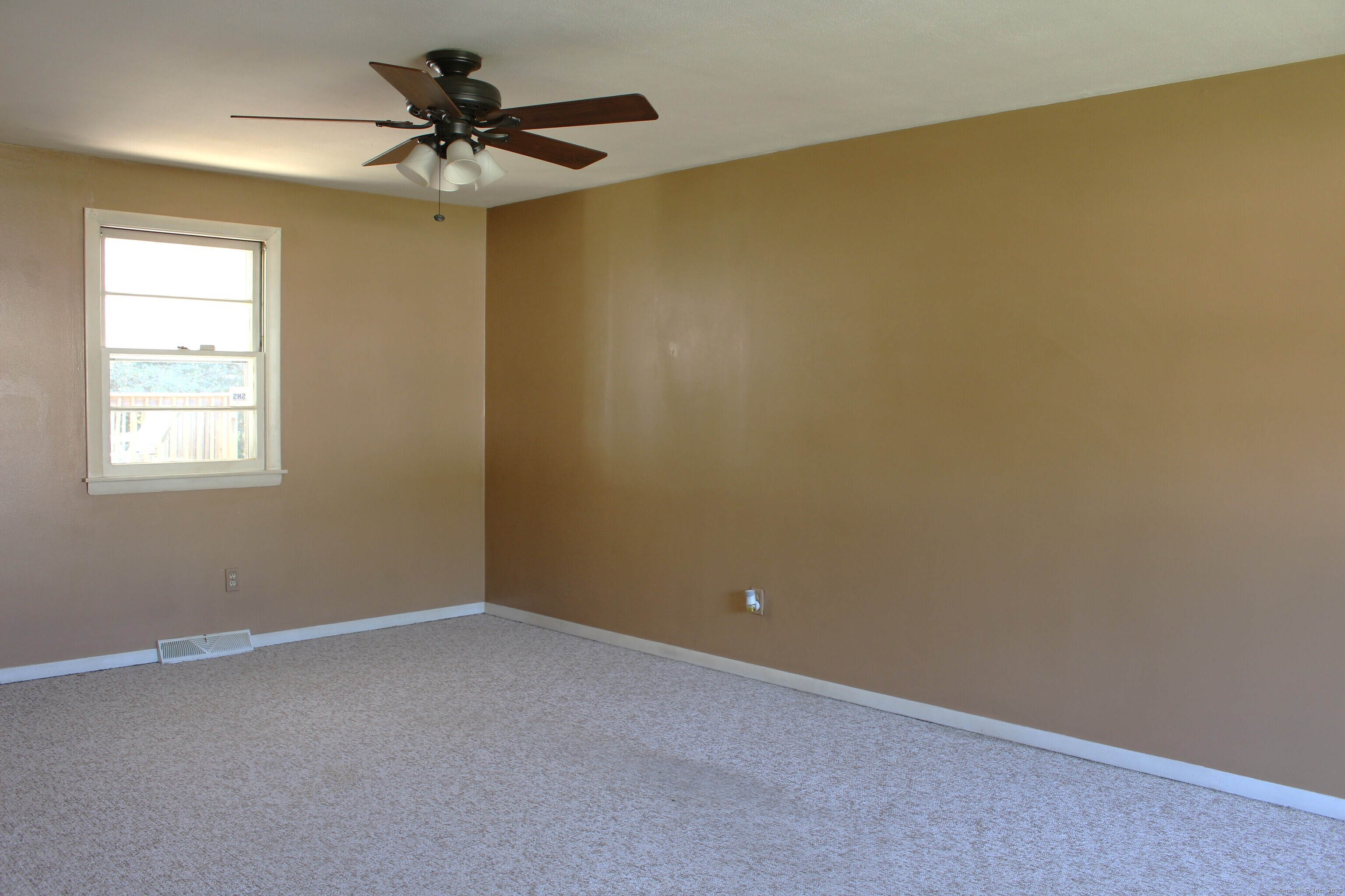 131 Country Lane East Hartford CT 06118