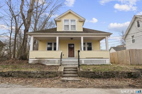 39 Oakridge Street Norwich CT 06360