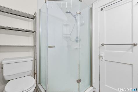 39 Oakridge Street Norwich CT 06360