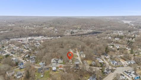 39 Oakridge Street Norwich CT 06360