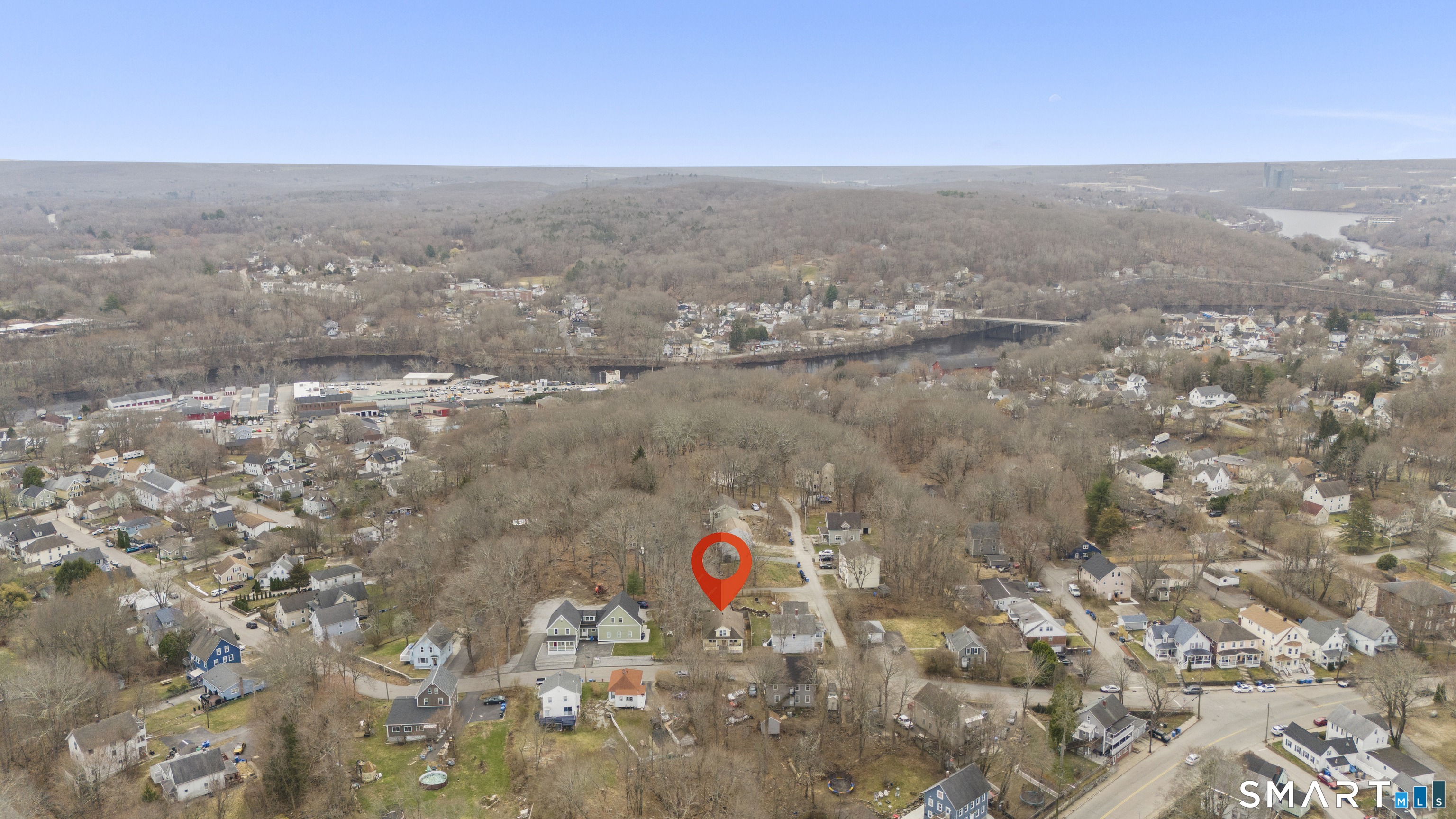 39 Oakridge Street Norwich CT 06360